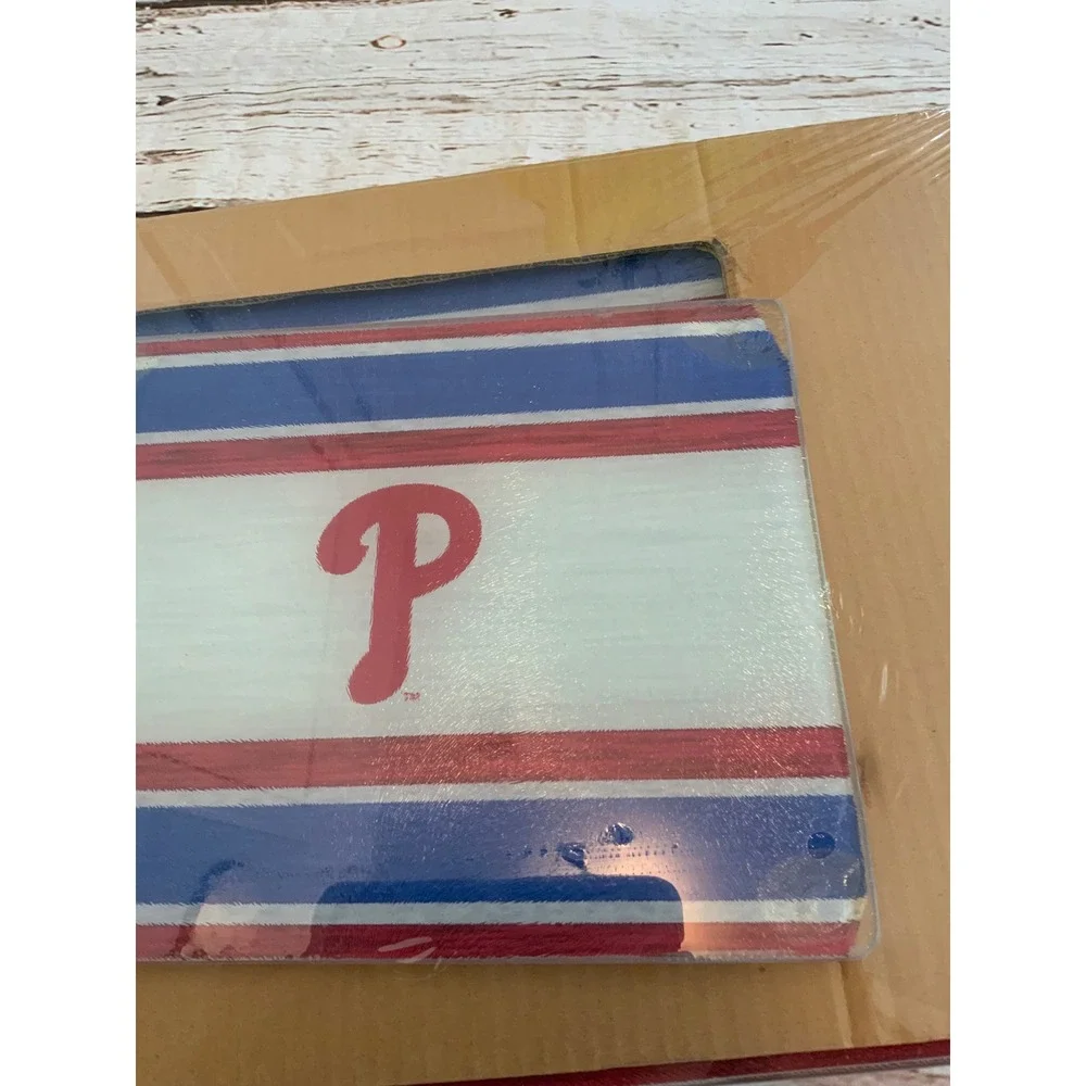 Philadelphia Phillies MLB Glass Cutting Board Set‎ 2 Piece R-W-B Logo NEW HTF
